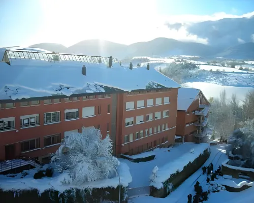 Residencia Albergue Jaca Hotels in Jaca
