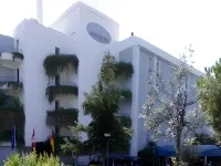 Vittoria Parc Hotel - Pools