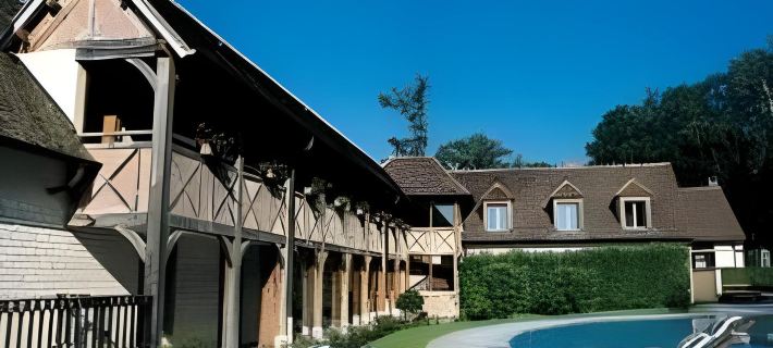 Domaine du Roncemay - Hôtel, Restaurants, Spa & Golf Hotels in Yonne