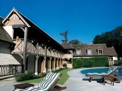 Domaine du Roncemay - Hôtel, Restaurants, Spa & Golf Hotels in Saint-Maurice-le-Vieil