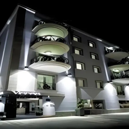 Victoria Hotel