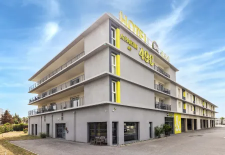 B&B Hotel Dijon Valmy Toison d'or Отели в г. Пишанж