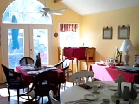 แบล็คแบร์ แมเนอร์