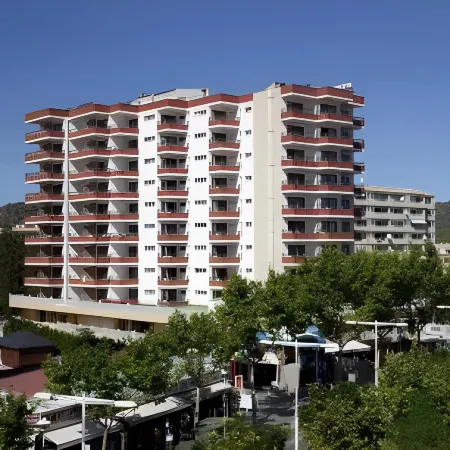 Apartamentos Sol y Vera
