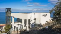 Emerald Hotel Cefalù فنادق في Pollina