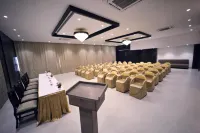 Hotel Prag Continental Guwahati