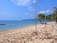 เดอะ ไวท์น็อต เกาะช้าง โรงแรมในเกาะช้าง