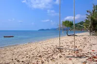เดอะ ไวท์น็อต เกาะช้าง
