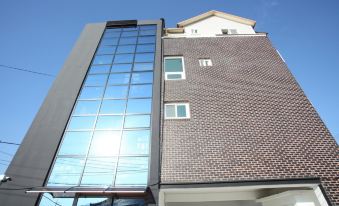 Yangyang Blue Sea Pension & B&B