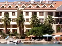 Fora Apart Hotel