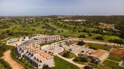 Pestana Gramacho Residences Hôtels à : Estômbar