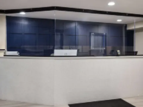 Travelodge by Wyndham Manhasset Hotels in North Hempstead