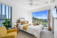 Oceanviews on Pearl Hotel dekat Kingscliff Visitor Information Centre
