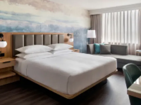 Buffalo Marriott Niagara Hotels in Amherst