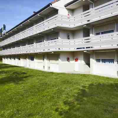 Hotel Campanile Auxerre - Monéteau Hotel Exterior