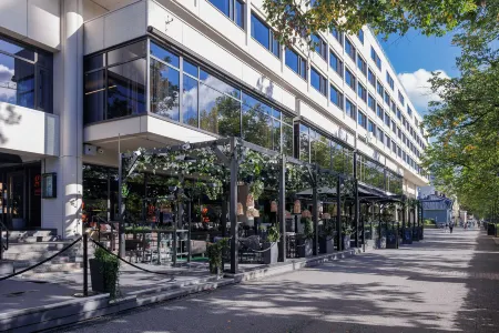 Radisson Blu Marina Palace Hotel, Turku Отели рядом с достопримечательностью «Aboa Vetus & Ars Nova»