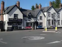 Rose and Crown Hotel - 2-Star