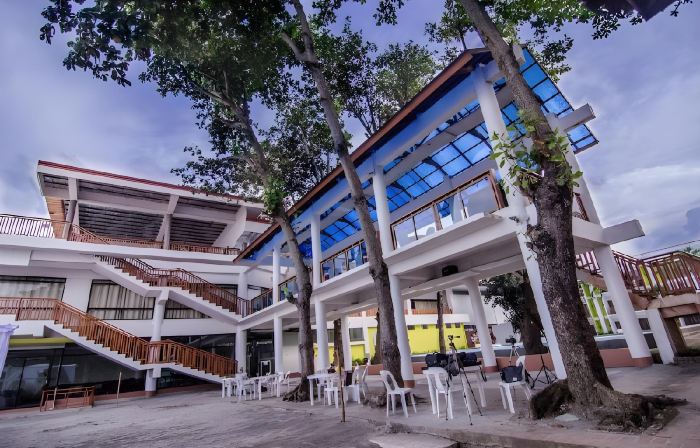 Apple Tree Resort and Hotel