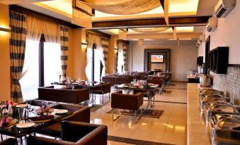 Pramod Convention & Club Resort