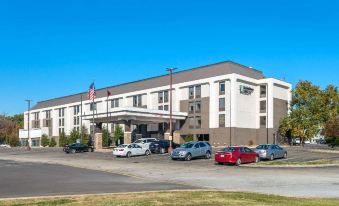 MainStay Suites Springfield South - Battlefield Rd