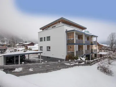 Apartment Near the Mountain Railway