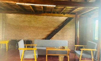 Thông Farmstay Loc Duc