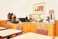 Super 8 by Wyndham Marshall Hotels in Marshall