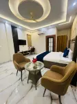 Crescent Inn فنادق في غريتر نويدا