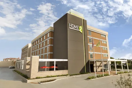 Home2 Suites by Hilton Houston Energy Corridor Отели рядом с достопримечательностью «The Music Box Theater»