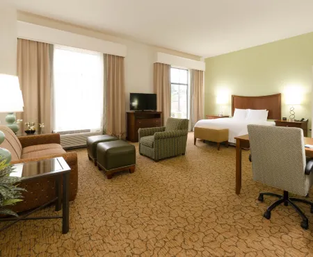 Hampton Inn Hickory Отели рядом с достопримечательностью «Лайл Крик Гринуэй Трейлхед»