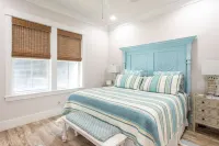 Summer Kickoff Special! Beach House on 30A, Steps from the Beach! - Wifi