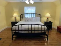 Memories are made here! Stormy Point Village is all about family vacations. Hotel a Sunset Cove Township