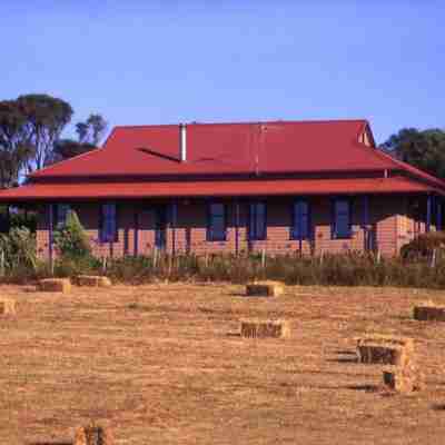 Tower Hill House Near Port Fairy, Beautiful Ocean Views, Nature Reserve, Pets OK Hotel Exterior