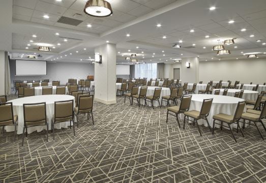 더블트리 바이 힐튼 에드몬턴 다운타운