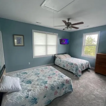 The Marshpad, surrounded by nature, mins to beach in gated community