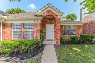 Upscale Home w/ Pool, Arcade & More! Hotel in zona Frisco Commons Park