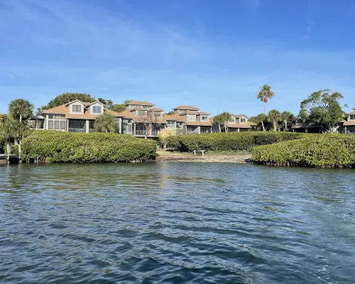 Quiet, clean townhouse.  Relaxing winner. Harbor view, short Gulf walk… Hotels in Captiva
