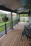 Just 5 minutes from Rib moutain, charming Farmhouse style home