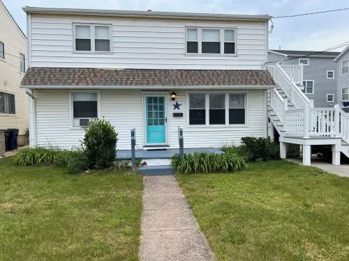 Steps to the Beach!  1st Floor Brigantine Condo with Private Yard Hotels in Brigantine