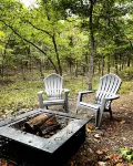 Off Grid tiny cabin on riverfront property - Hytter