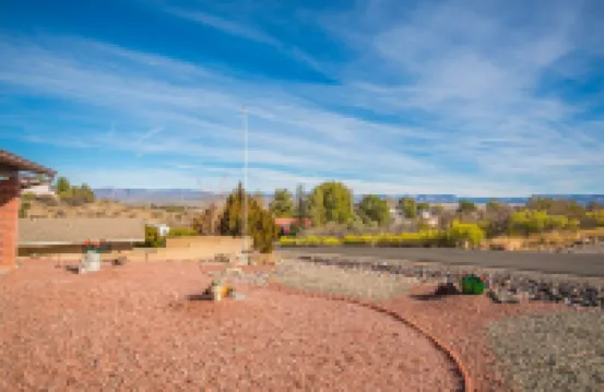 Mingus Mountain Vista: Views, Shopping, Relaxation. 20 Minutes to Sedona