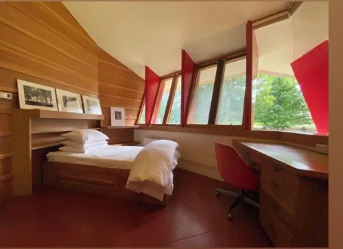 Frank Lloyd Wright Home "Woodside" ~ Amazing Architecture!