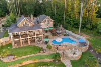 The Oasis at Lake Gaston - Heated Pool, Hot Tub, Pontoon Boat Rental Included!