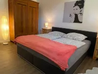 Gulfhof Ferienwohnung "baltrum" mit Wunderschönem Blick ins Naturschutzgebiet Hotels in Ihlow