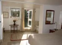 Luxury Riverside Studio with Conservatory and Wharf in the centre of Oxford