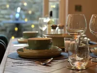 Boutique luxury countryside cottage with hot tub, log burner, 4 poster & firepit