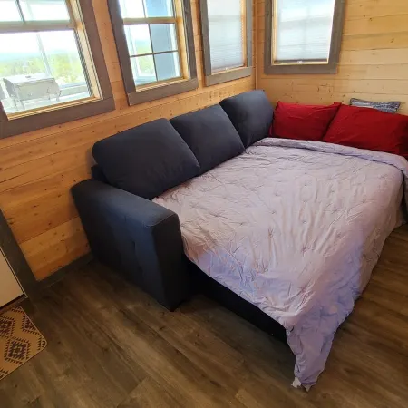 Wildlife, BBQ, Stargazing: Black Cat Ranch Awaits!