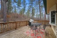 Peaceful country setting close to city comforts - hot tub and goat family onsite