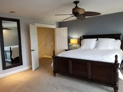 Ocean View 4 Bedroom Home with Private, Heated Pool & Jacuzzi with Firepit & BBQ Các khách sạn gần San Juan Capistrano Train Station