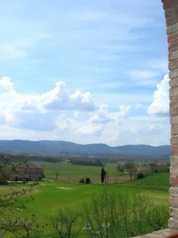 Independent house in the hills of the Sienese countryside